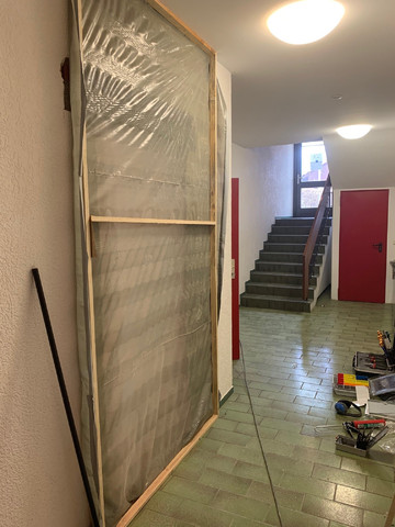 Umbauarbeiten im Kellergeschoss des Dorfgemeinschaftshauses Obershausen – FFW Obershausen bekommt einen neuen Gruppenraum
